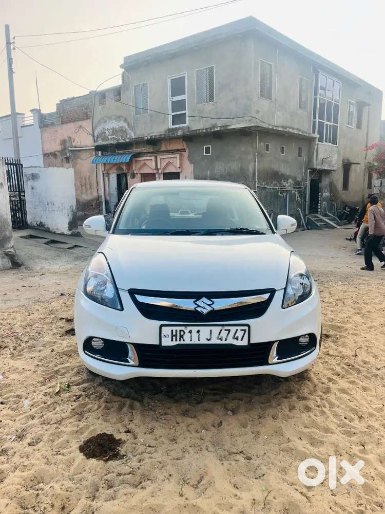 Maruti Suzuki Dzire 2017 Petrol 150000 Km Driven