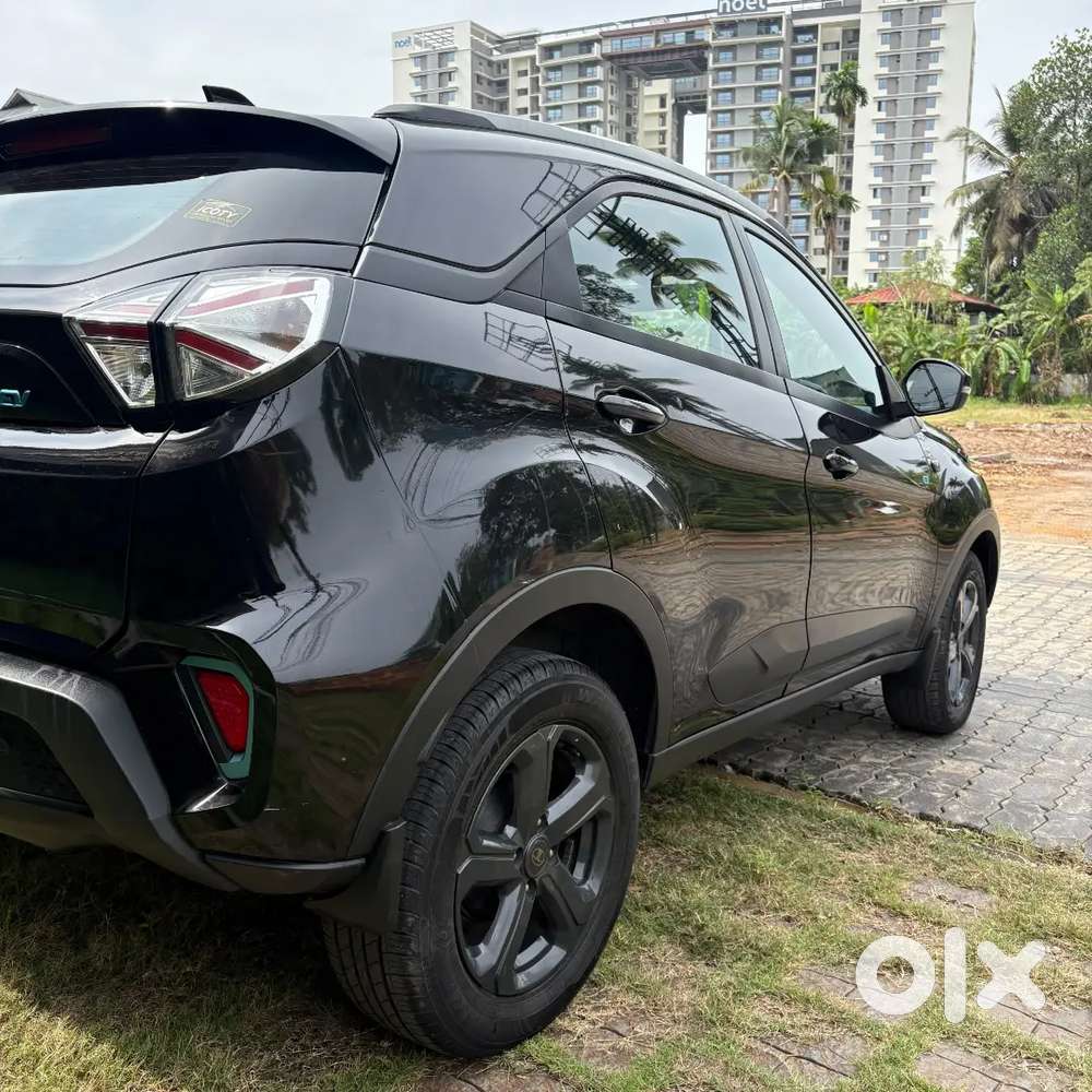 Vehicle Details:

Model: Tata Nexon Ev Xz+ Lux Dk
Year: 2023
Kilometre