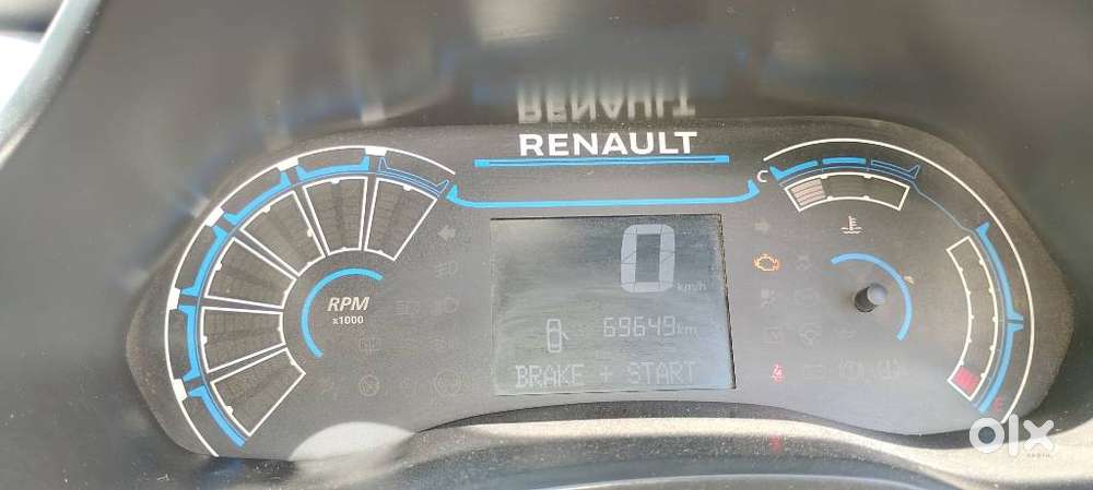 Renault Triber Rxz, 2020, Petrol