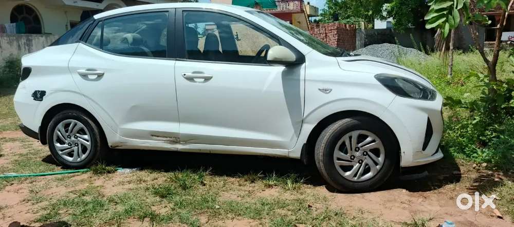Hyundai Aura