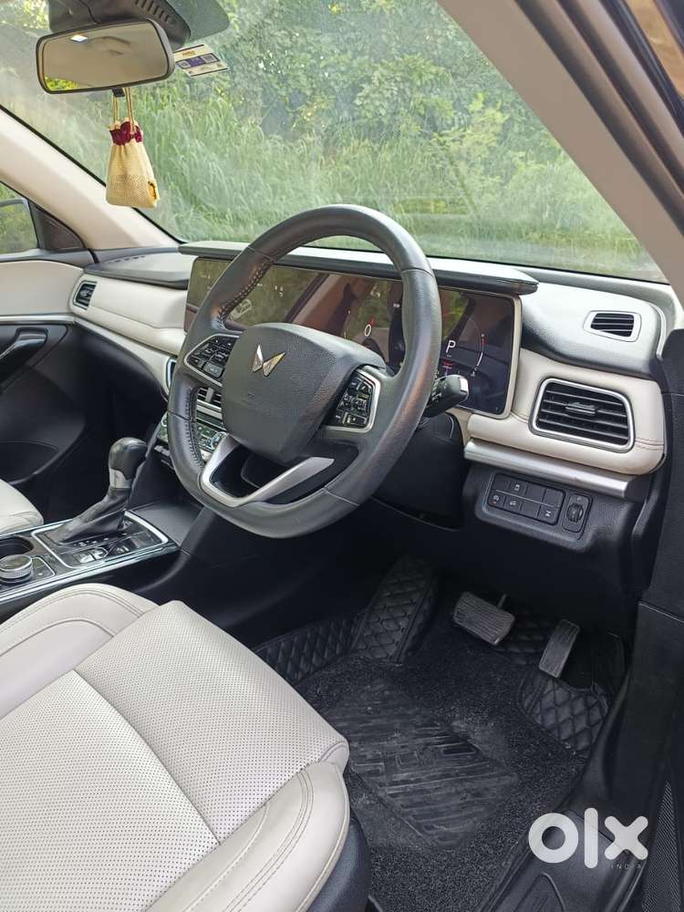Mahindra Xuv700