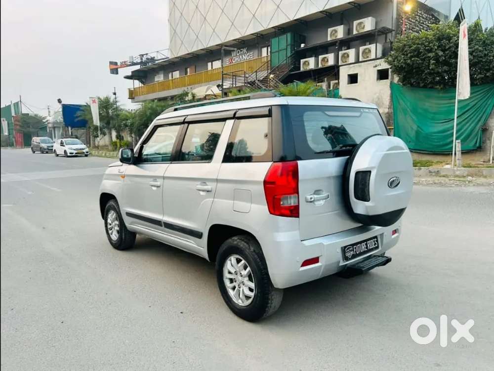 Mahindra Tuv300 T8 (top Model) 2016  Diesel  7 Seater  76,000 Km