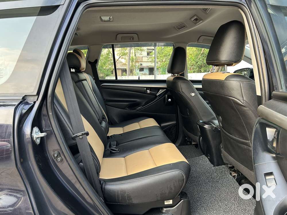 Toyota Innova Crysta 2.4 G Mt 8s, 2021, Diesel