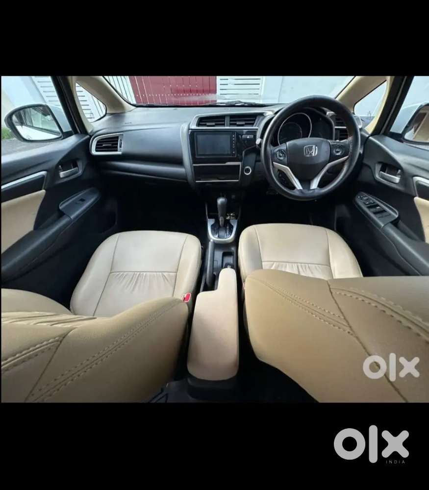 Honda Jazz Cvt 2019 White