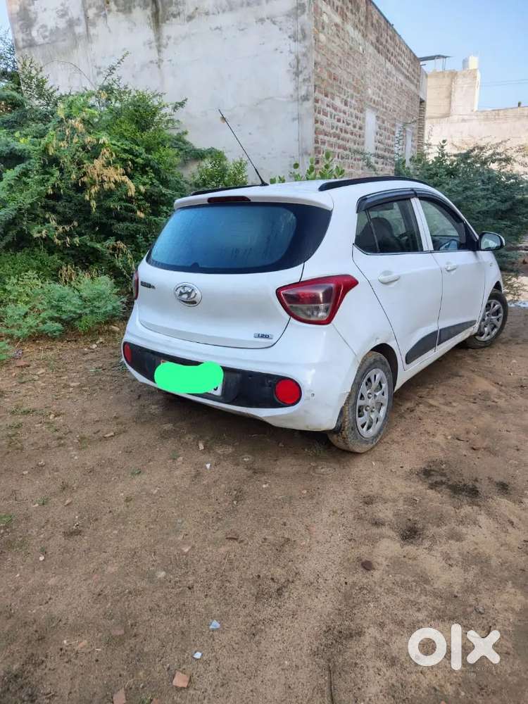 Hyundai Grand I10 Sportz 2017 Diesel Manual