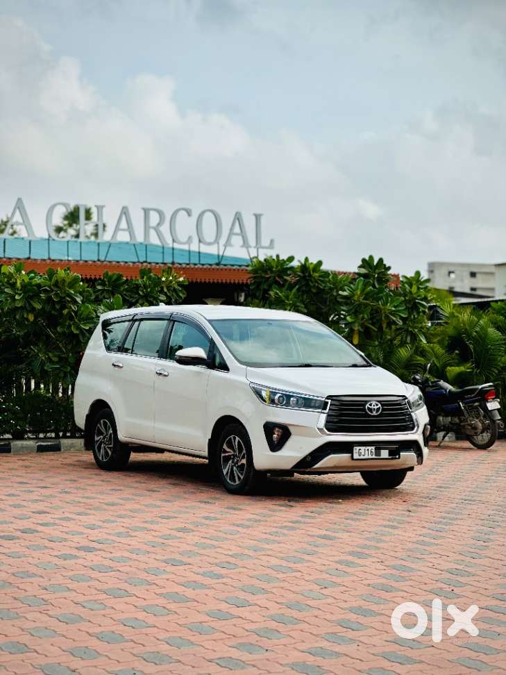 Toyota Innova Crysta 2.4 V 8 Str, 2021, Diesel