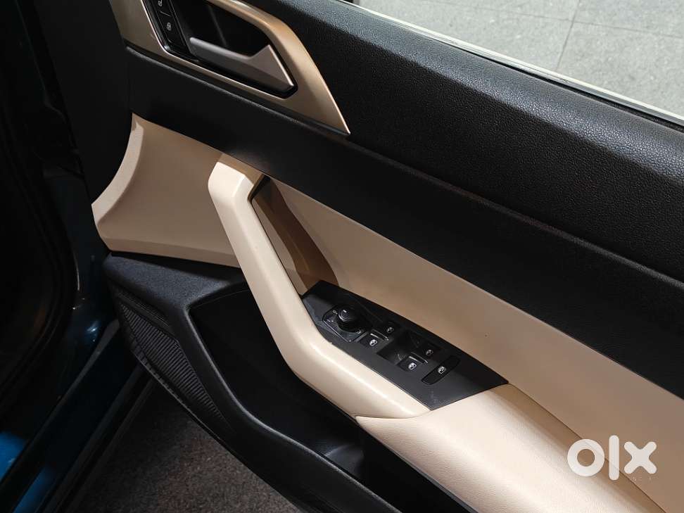 Volkswagen Virtus 1.0 Topline Tsi At, 2023, Petrol