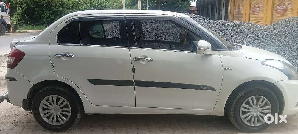 Maruti Suzuki Swift Dzire 2016 Diesel 400000 Km Driven