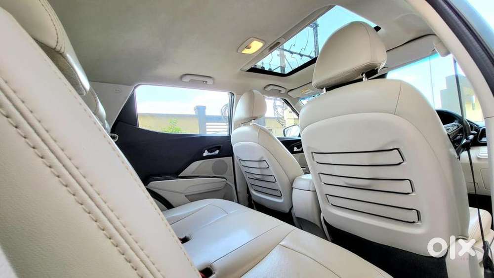 Mahindra Xuv300 2019 Diesel Well Maintained