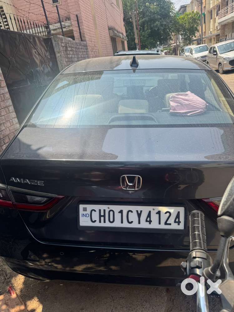 Honda Amaze Petrol 2025