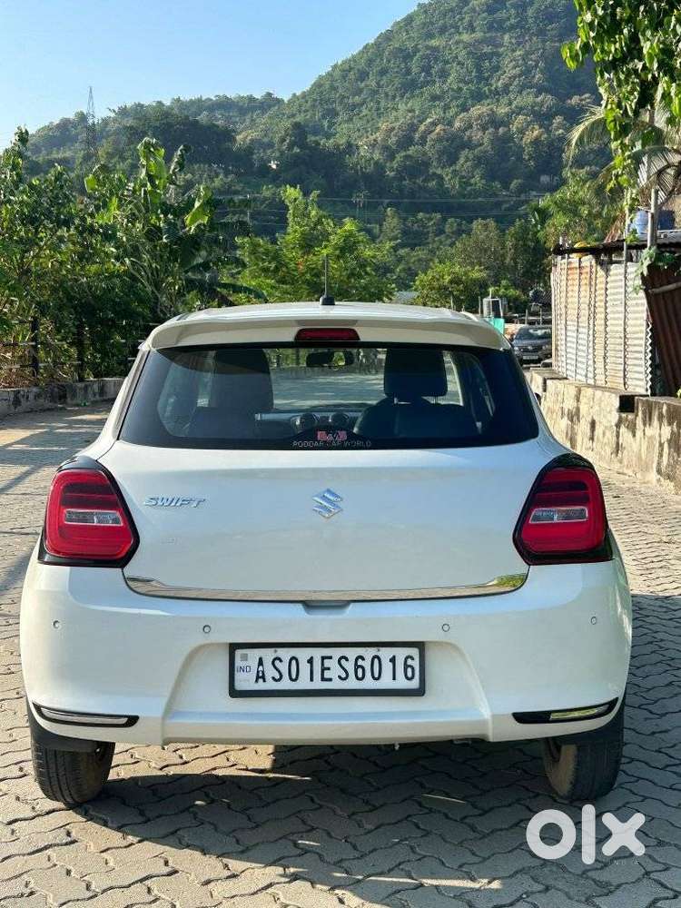Maruti Suzuki Swift 1.2 Vxi (o), 2021, Petrol