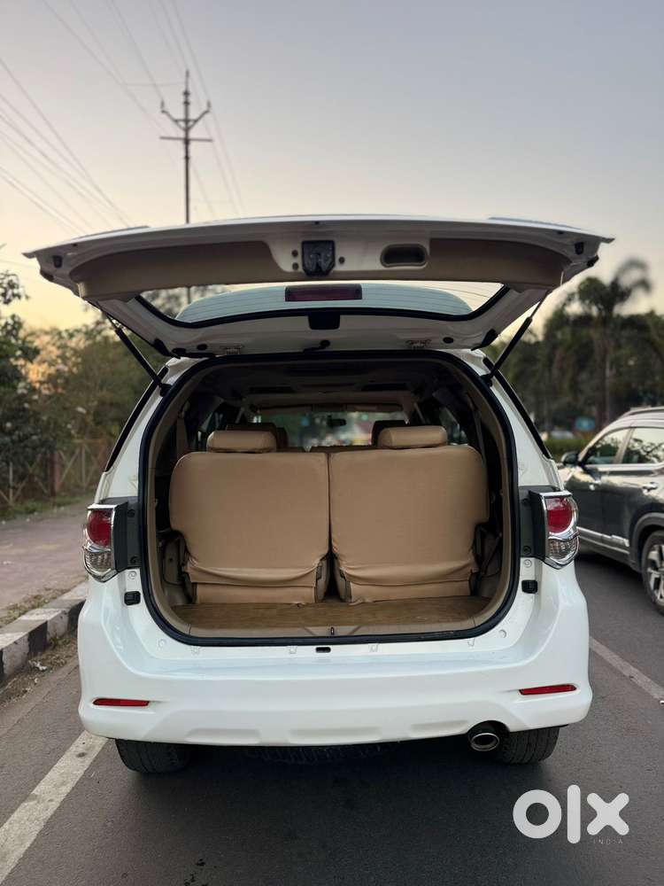 Toyota Fortuner 2011-2016 4x2 Manual, 2013, Diesel