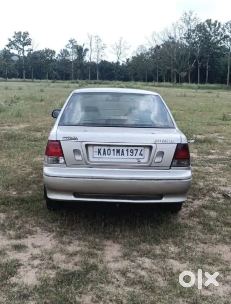 Maruti Suzuki Esteem 2004