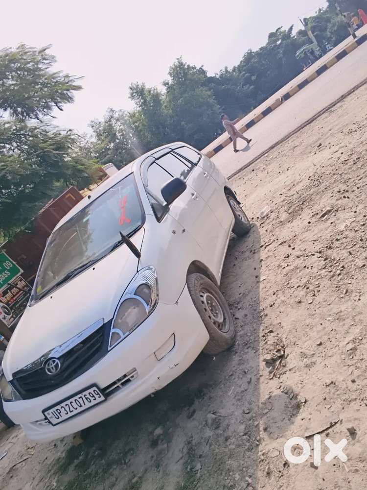 Toyota Innova 2009 Diesel 187 Km Driven