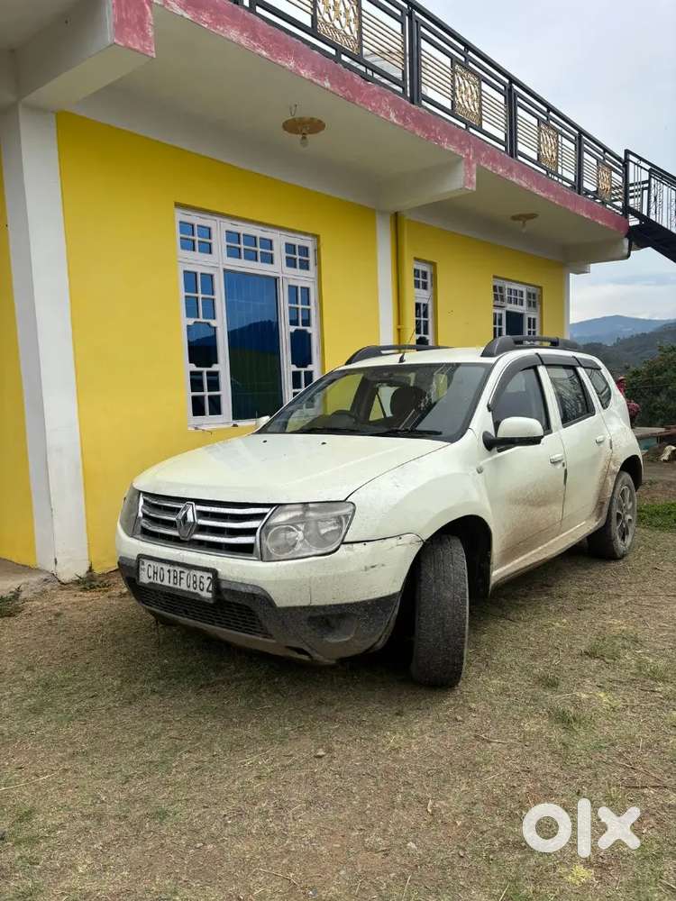 Genuine Car Renault Duster
