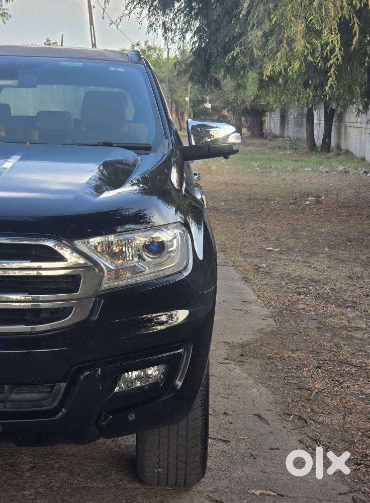 Ford Endeavour 3.2 Titanium Plus 4x4 At, 2017, Diesel