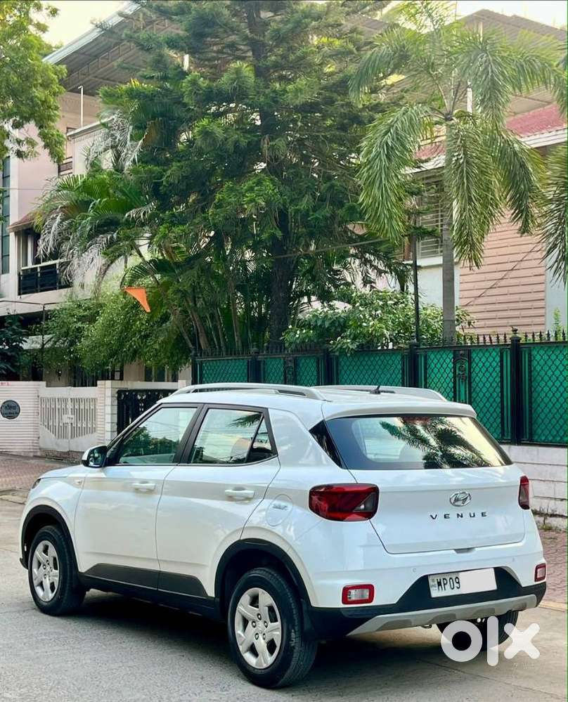 Hyundai Venue S Diesel, 2021, Diesel