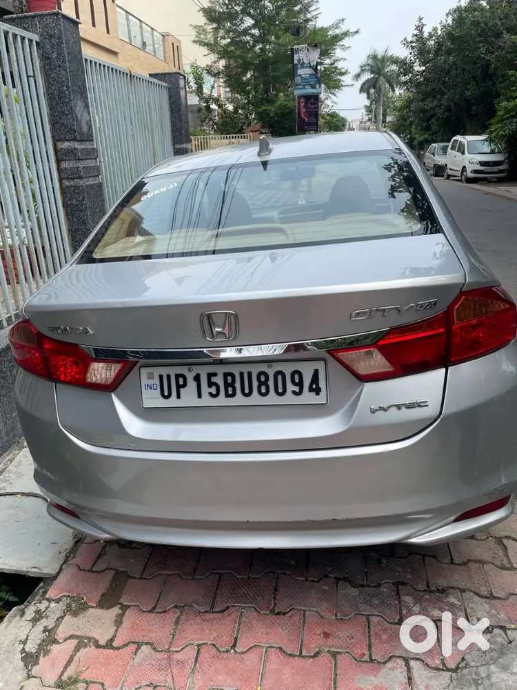 Honda City V At 2015