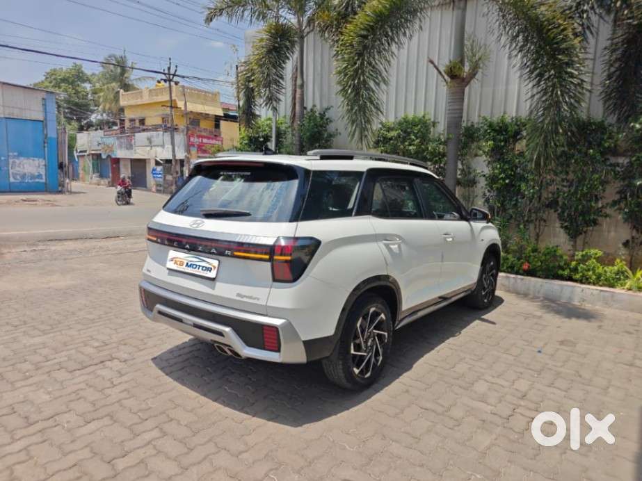 Hyundai Alcazar Signature 1.5 Petrol Dct 6str, 2024, Petrol