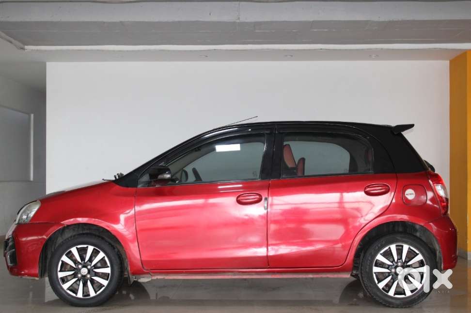 Toyota Etios Liva 1.2 V, 2017, Petrol