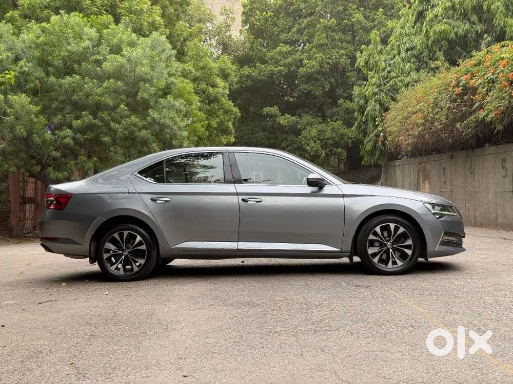 Skoda Superb 2.0 L&k Tsi At, 2021, Petrol