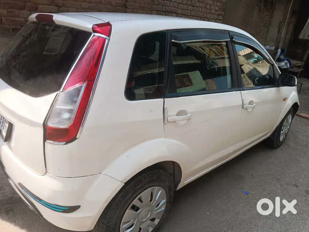 Ford Figo 2014 Petrol Lxi