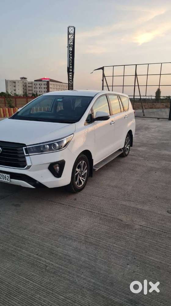 Toyota Innova Crysta 2.4 V 8 Str, 2022, Diesel
