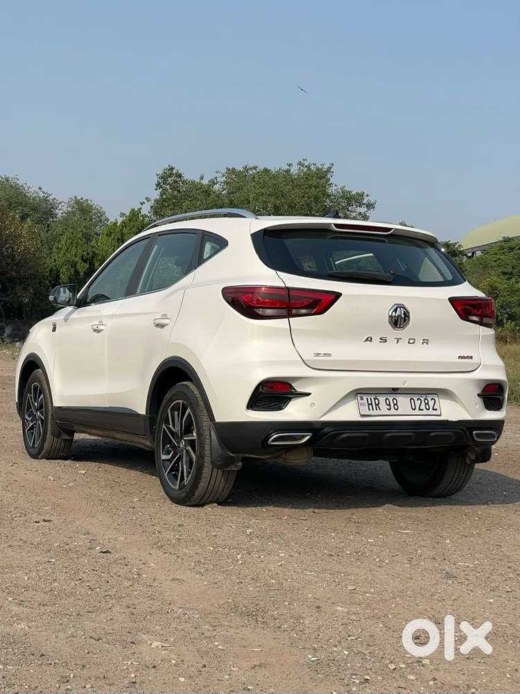 Mg Astor 1.5 Savvy Cvt S Red, 2023, Petrol