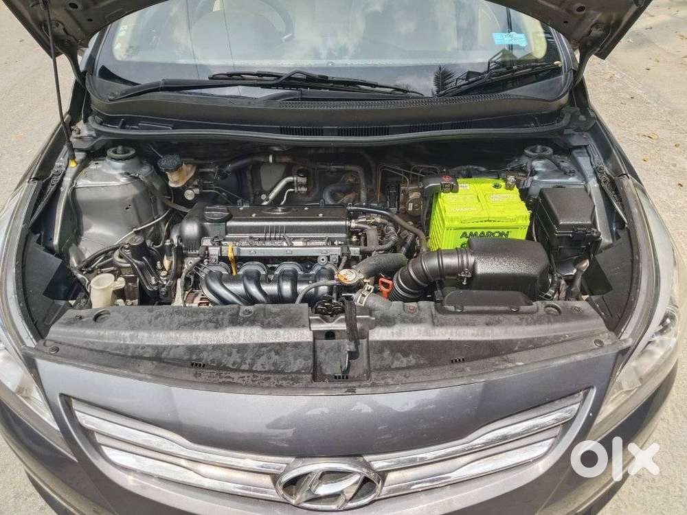 Hyundai Verna 1.6 Sx (o) Vtvt, 2016, Petrol