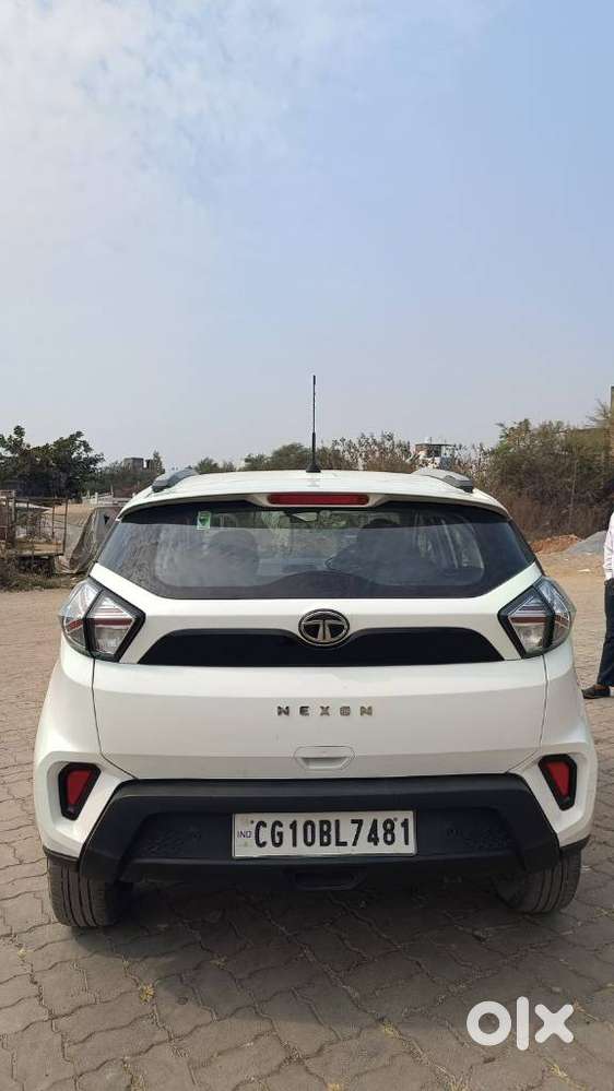 Tata Nexon 1.2 Revotron Xm (s), 2023, Diesel
