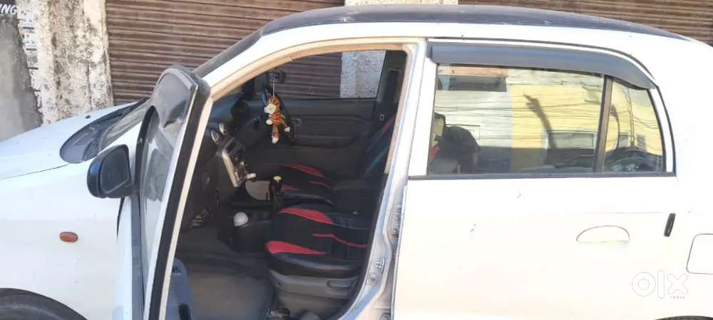 Hyundai Santro 2011 Petrol 56000 Km Driven