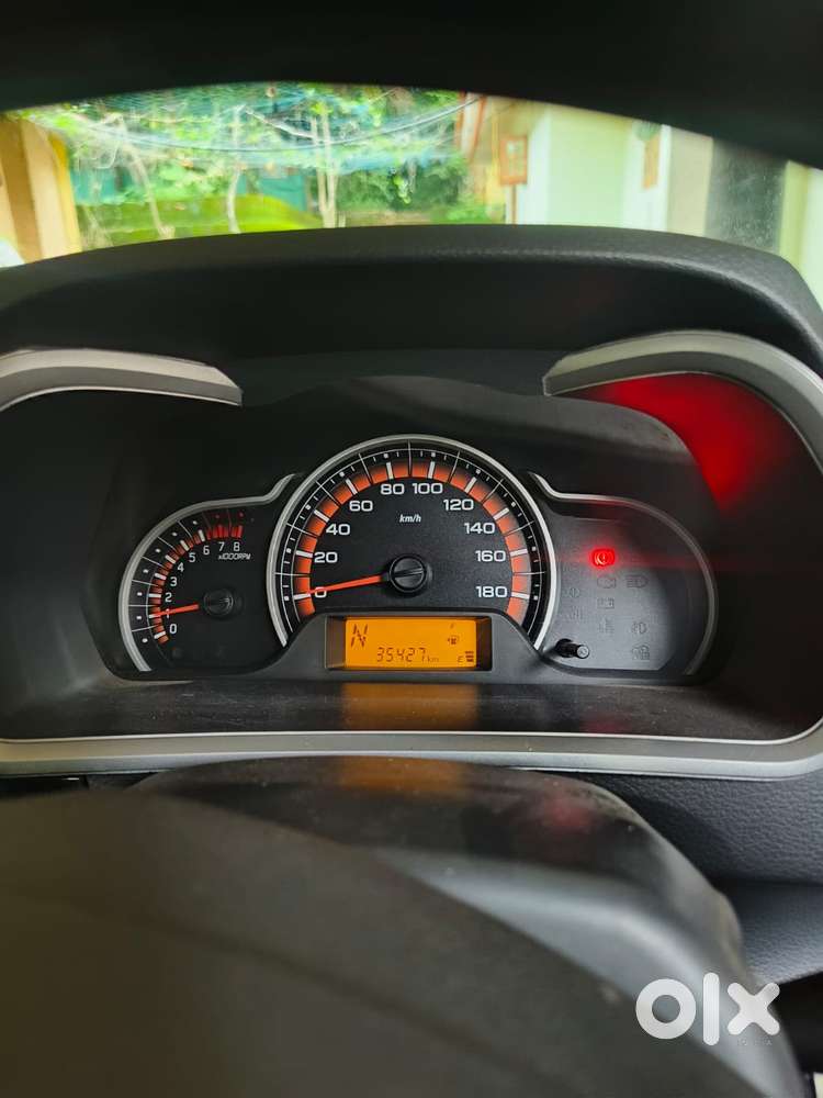 Maruti Suzuki Alto K10 Vxi Amt, 2016, Petrol