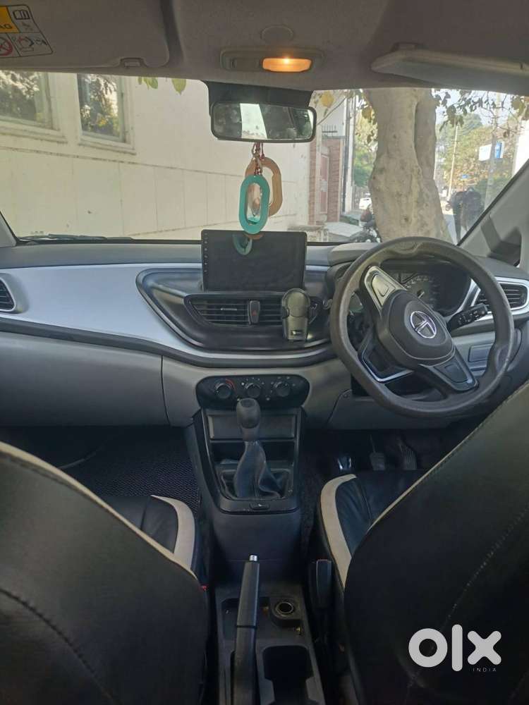 Excellent Condition Tata Altroz 2020 1.2 L Petrol