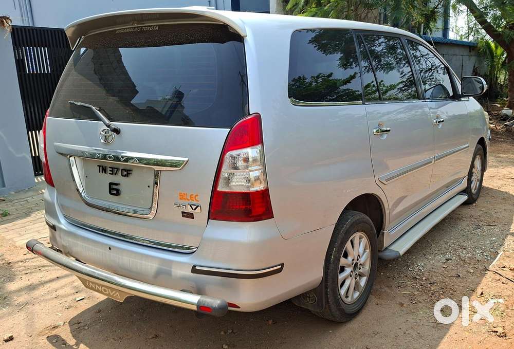 Toyota Innova 2.5 Vx (diesel) 8 Seater, 2013, Diesel