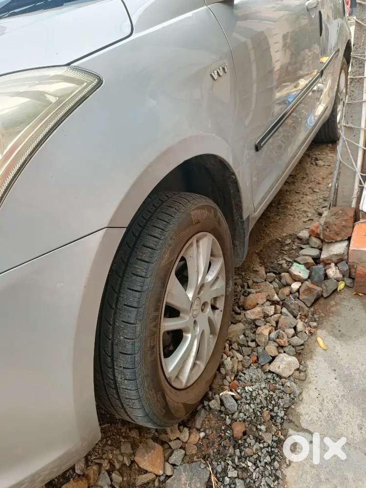  Maruti Suzuki Swift Zxi 2012 (top-end Model) &ndash; Excellent Condition