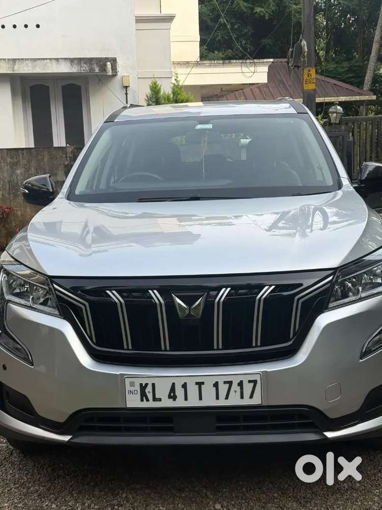 Mahindra Xuv700 Petrol Mt 2022