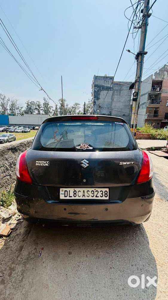 Maruti Suzuki Swift 2017 Cng & Hybrids 95000 Driven Good Condition