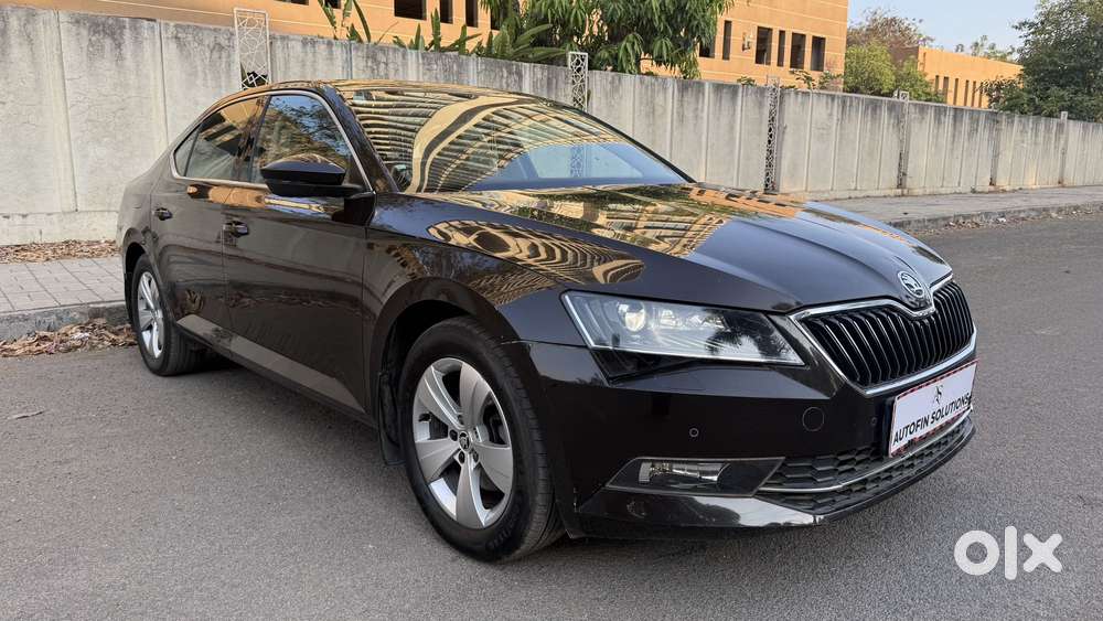 Skoda Superb 2013-2015 Elegance 1.8 Tsi Mt, 2016, Petrol