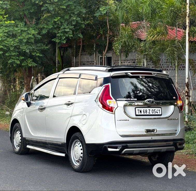 Mahindra Marazzo, 2018, Diesel