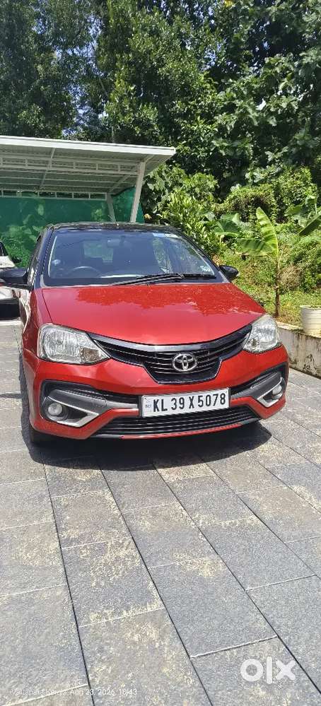Toyota Etios Liva 2018 Dual Tone