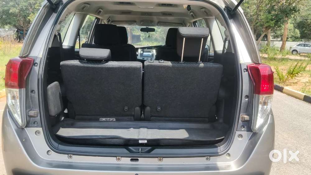 Toyota Innova Crysta 2.8 Gx At, 2017, Diesel