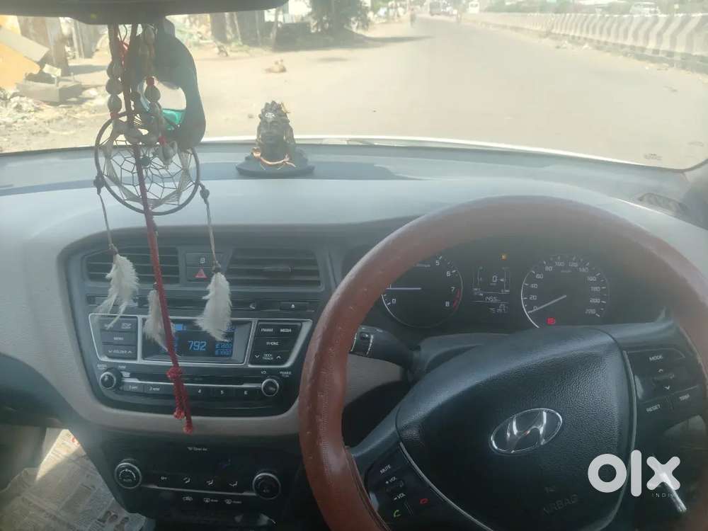 Hyundai Elite I20 2016 Petrol 750000 Km Driven