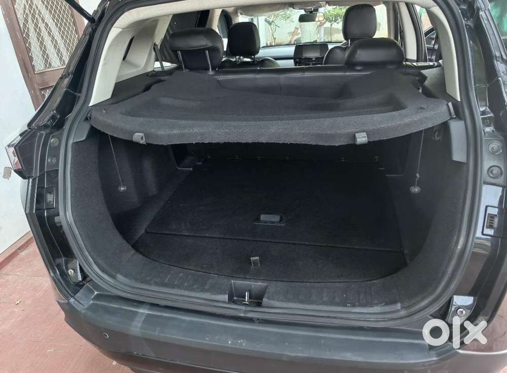 Tata Harrier 2023 Diesel Well Maintained