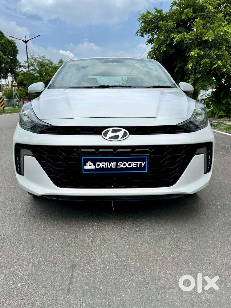 Hyundai Aura 1.2 Sx Cng, 2023, Cng & Hybrids