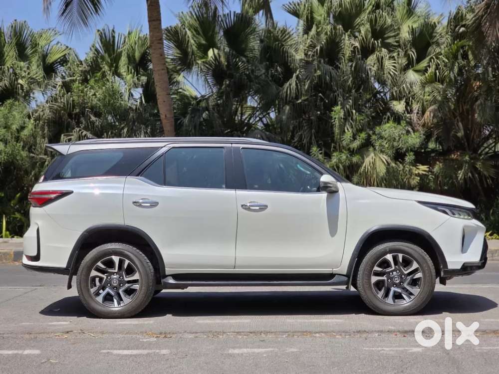 Toyota Fortuner Legender, 2021, Diesel