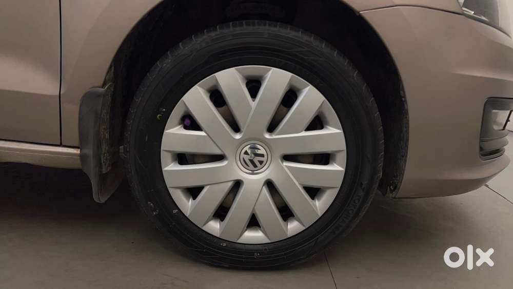 Volkswagen Vento 1.6 Highline, 2016, Petrol