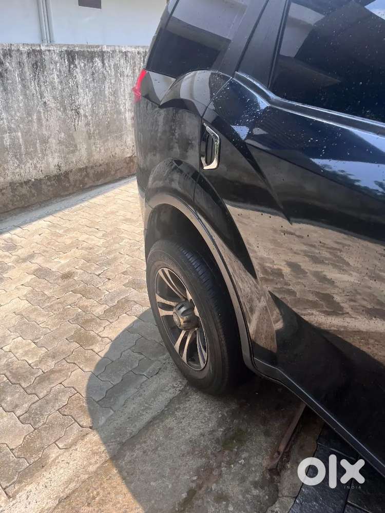 Mahindra Xuv500 2014 Diesel 66400 Km Driven