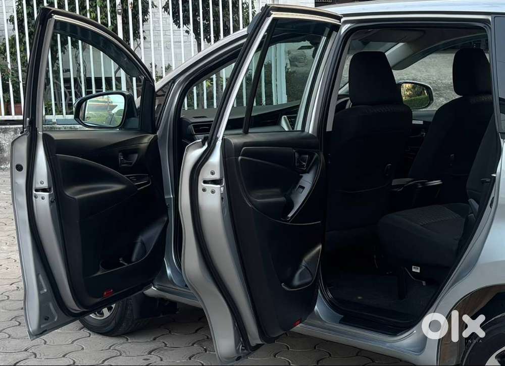 Toyota Innova Crysta Gx 2022