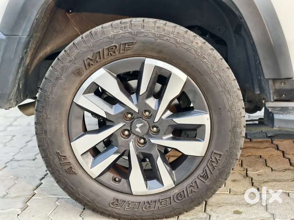 Mahindra Thar Roxx Ax7l 2025 Diesel Automatic Brand New Condition