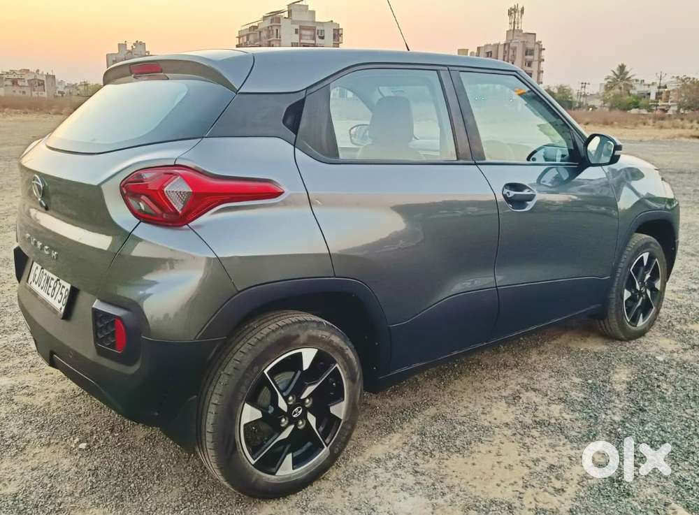 Tata Punch, 2022, Petrol